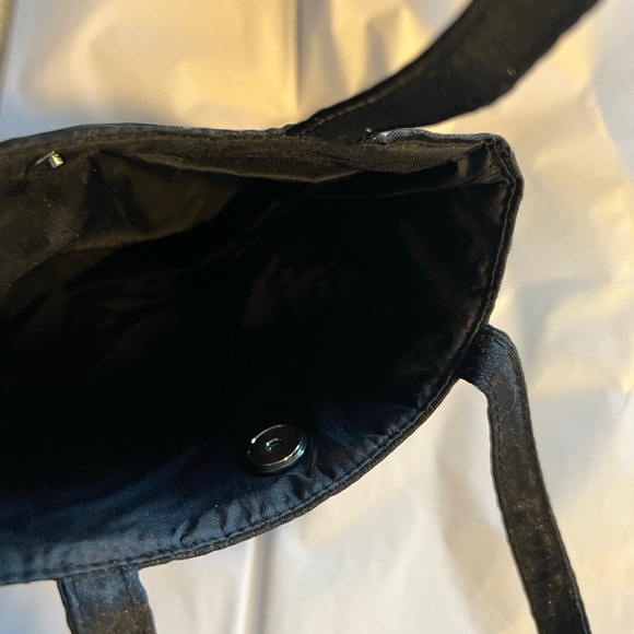 Small Black floral purse - Picture 5 of 6